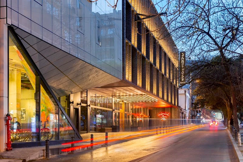 Artizan Design Hotel