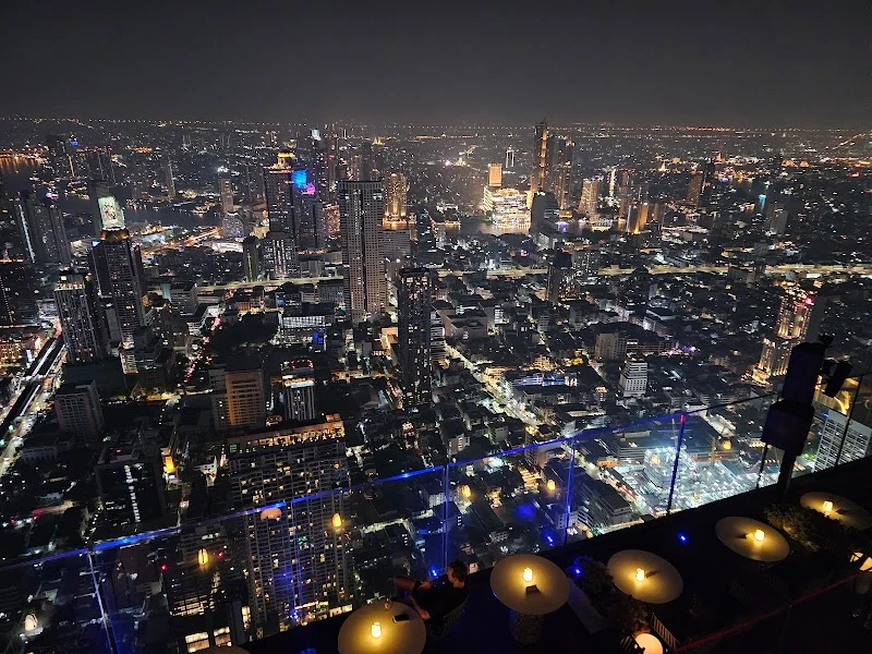 Mahanakhon Skywalk